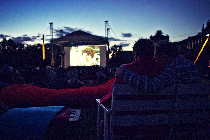 Искусство на высоте: интервью с основателем проекта Roof Cinema