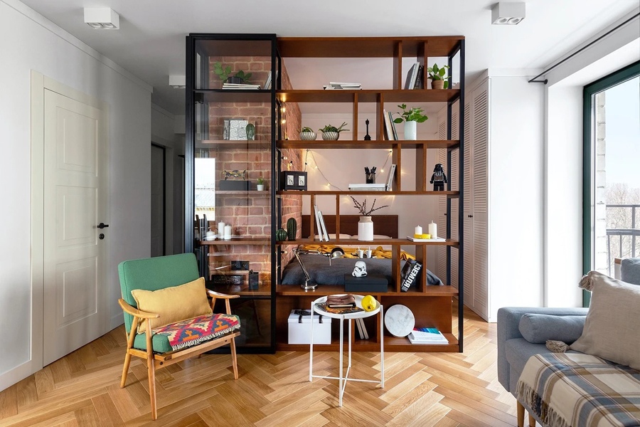 Больше цвета: жизнерадостный интерьер квартиры площадью 30 м² в скандинавском стиле