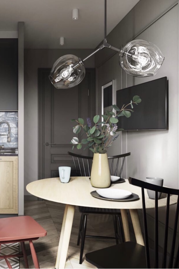 Серый, синий и терракота: решение для квартиры площадью 35 м² в эффектной палитре