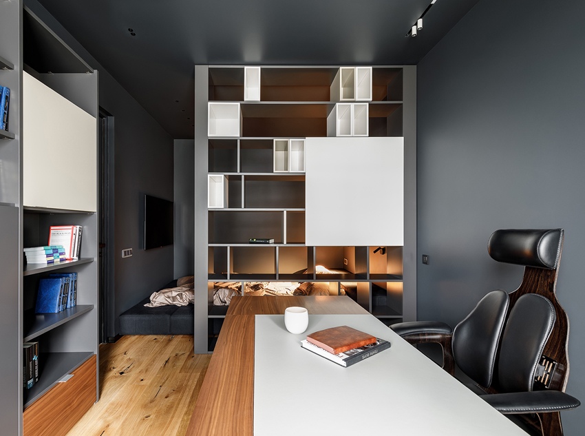 Интерьер в серой палитре: дизайн однокомнатной квартиры площадью 48 м² для молодого мужчины